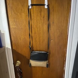 Crossbody black and tan purse